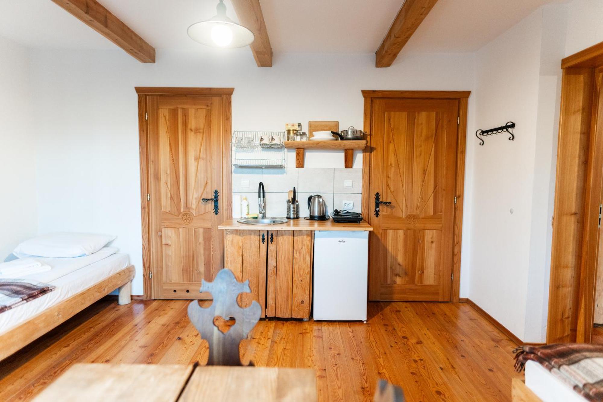 Ku Sosnie Apartamento Bukowina Tatrzańska Exterior foto